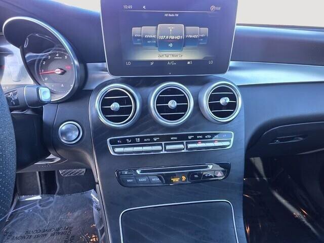 2018 Mercedes-Benz GLC 300 in Mesa, AZ 85212 - 18083886 21