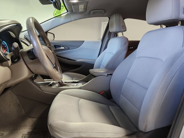 2018 Chevrolet Malibu in Cinnaminson, NJ 08077 - 18083891 11