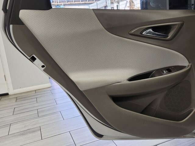 2018 Chevrolet Malibu in Cinnaminson, NJ 08077 - 18083891 12