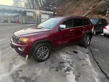 2017 Jeep Grand Cherokee in Pottsville, PA 17901