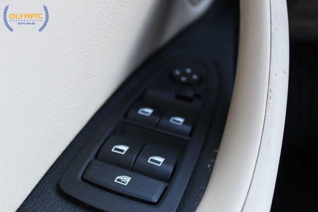 2017 BMW X1 in Decatur, GA 30032 - 18083898 28