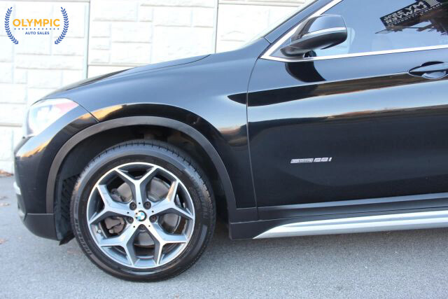 2017 BMW X1 in Decatur, GA 30032 - 18083898 9