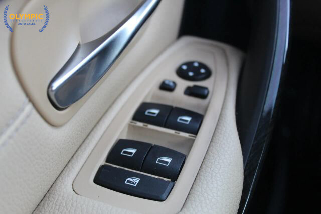 2018 BMW 330i in Decatur, GA 30032 - 18083899 30