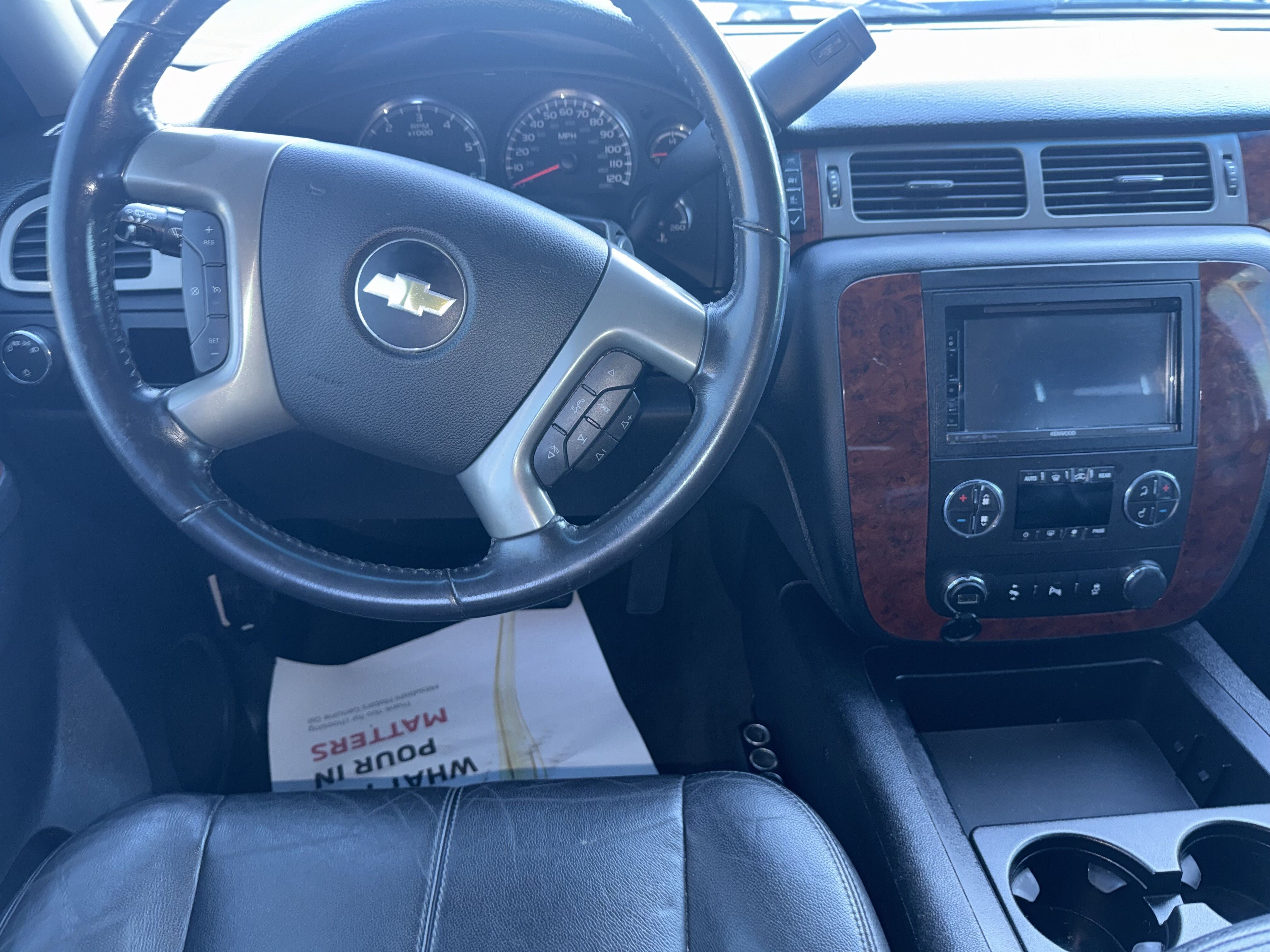 2013 Chevrolet Tahoe in Phoenix, AZ 85022 - 18083910 7