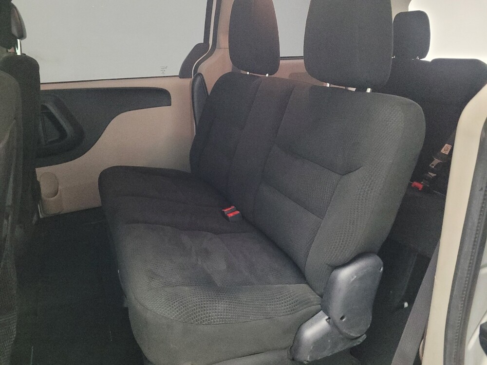 2015 Dodge Grand Caravan in Riverside, CA 92504 - 18083917 18