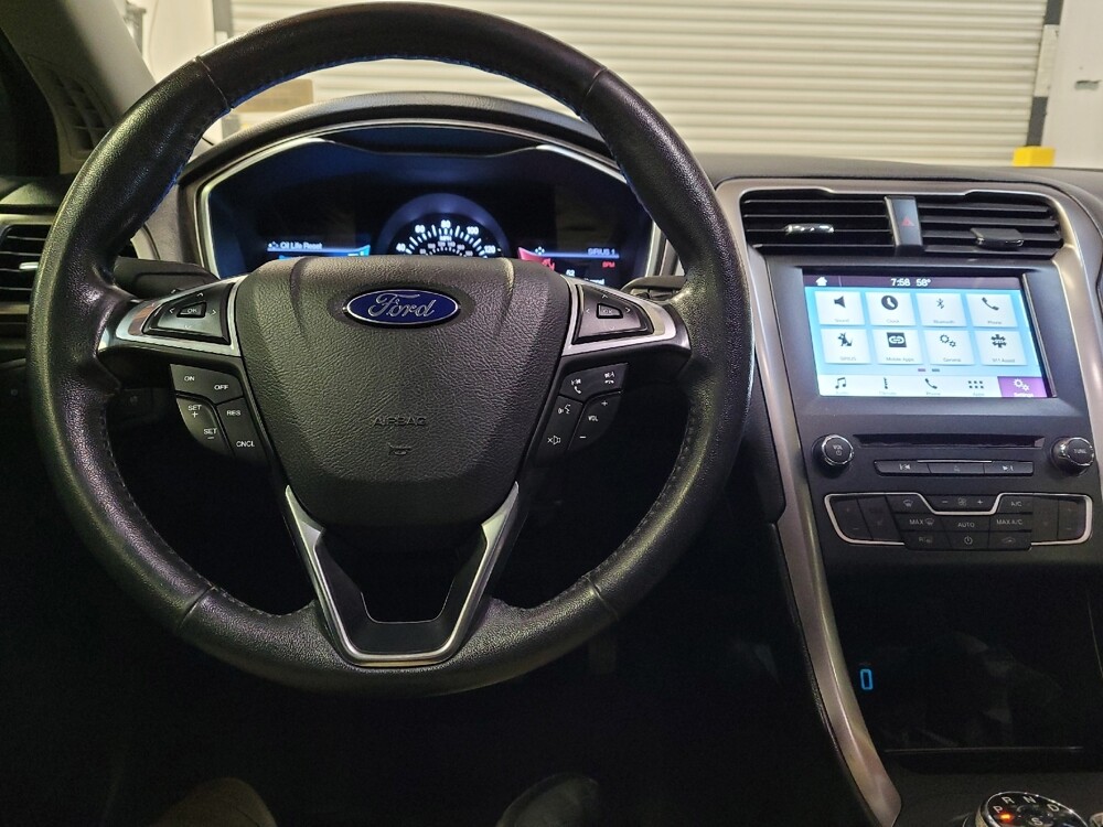 2017 Ford Fusion in Montclair, CA 91763 - 18083921 22