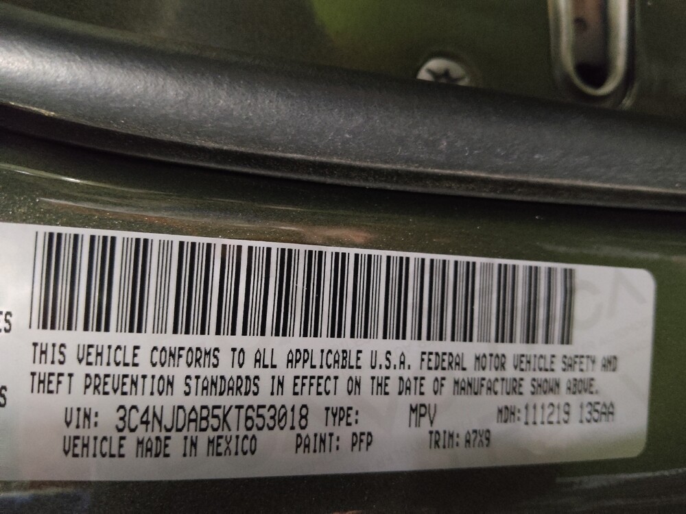 2019 Jeep Compass in Marietta, GA 30062 - 18083942 33