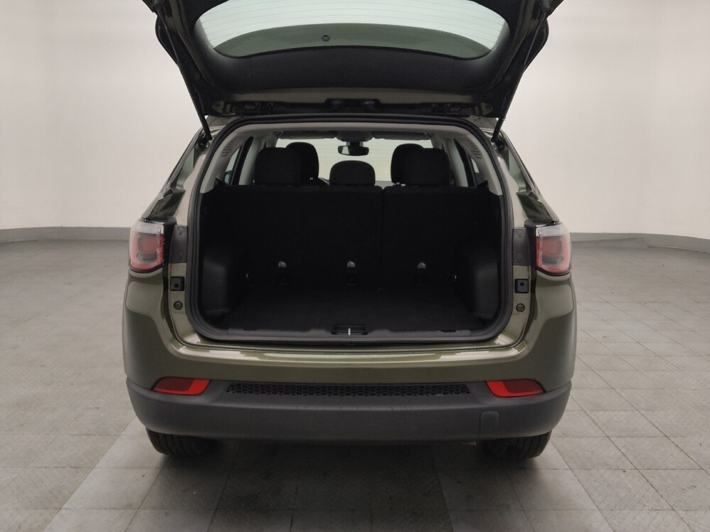 2019 Jeep Compass in Marietta, GA 30062 - 18083942 29