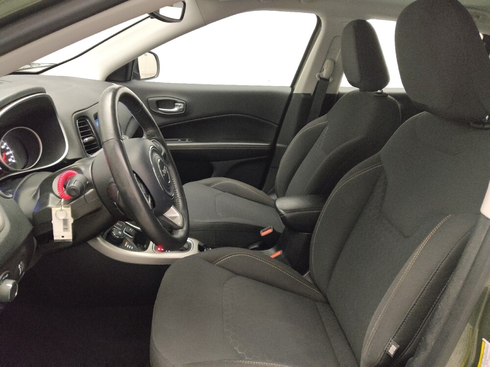 2019 Jeep Compass in Marietta, GA 30062 - 18083942 17