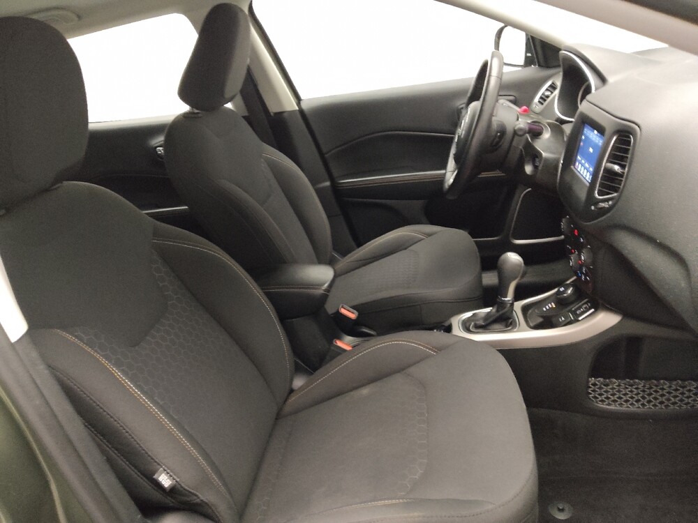 2019 Jeep Compass in Marietta, GA 30062 - 18083942 21