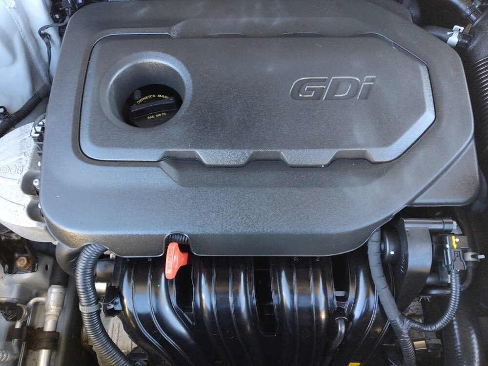 2017 Hyundai Santa Fe in Macon, GA 31210 - 18083945 30