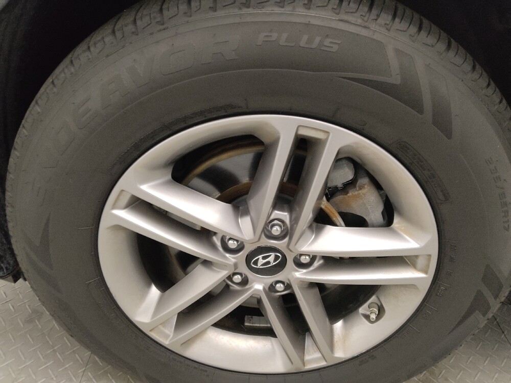 2017 Hyundai Santa Fe in Macon, GA 31210 - 18083945 31