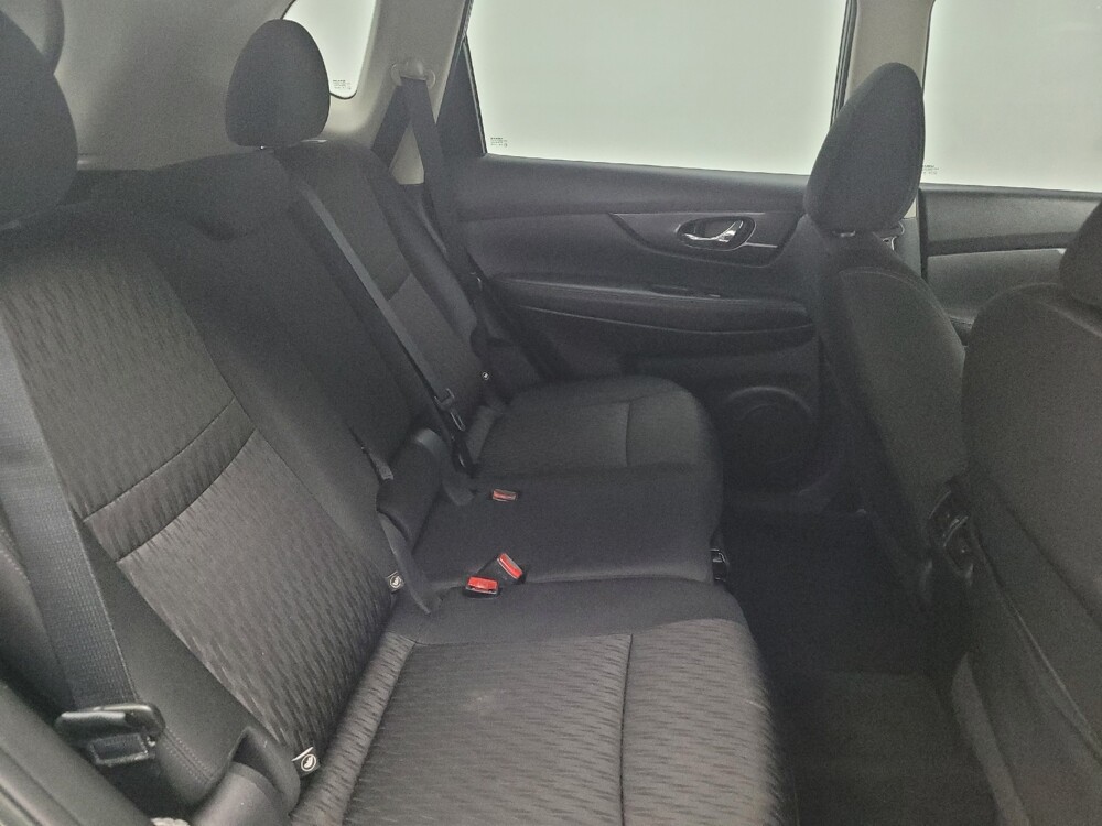 2018 Nissan Rogue in Antioch, TN 37013 - 18083959 19