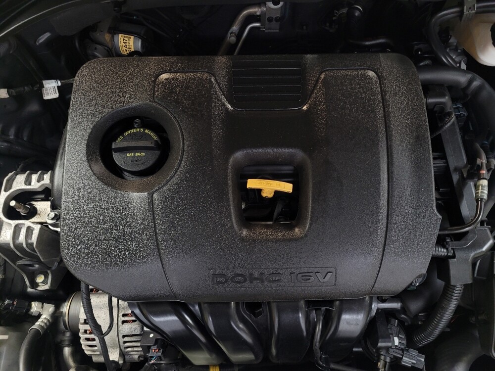 2020 Hyundai Elantra in Morrow, GA 30260 - 18083975 30