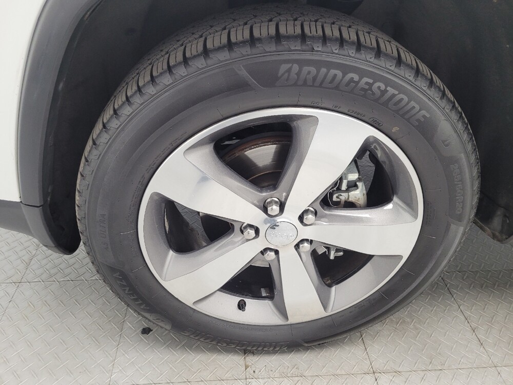 2015 Jeep Grand Cherokee in Las Vegas, NV 89104 - 18083980 31