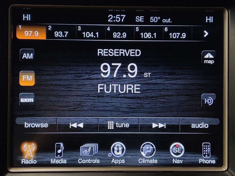 2017 Jeep Grand Cherokee in Houston, TX 77074 - 18083982 25