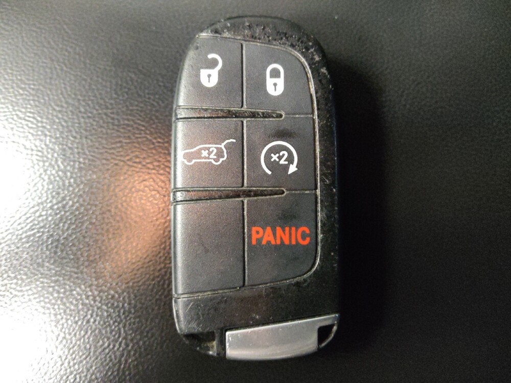 2017 Jeep Grand Cherokee in Houston, TX 77074 - 18083982 32