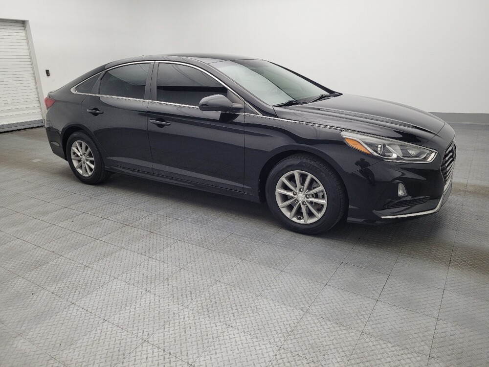 2018 Hyundai Sonata in Sanford, FL 32773 - 18083990 11