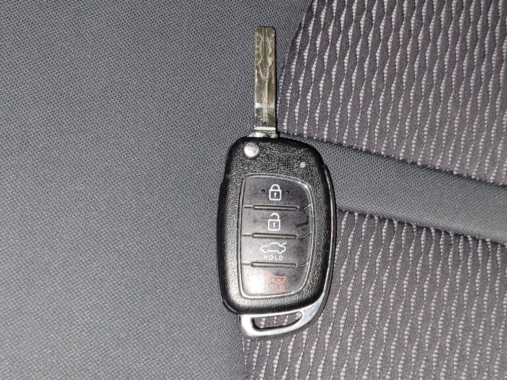 2018 Hyundai Sonata in Sanford, FL 32773 - 18083990 32