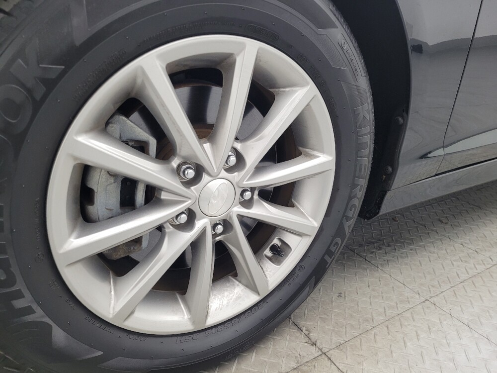 2018 Hyundai Sonata in Sanford, FL 32773 - 18083990 31