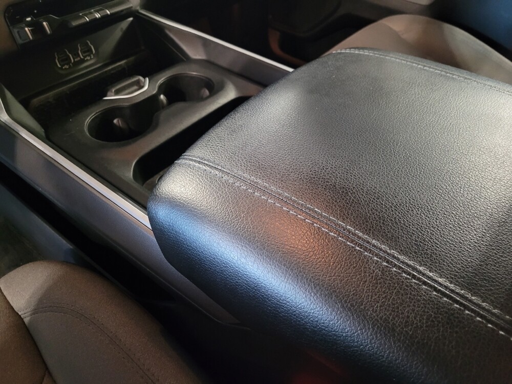 2020 RAM 1500 in Miami, FL 33157 - 18083993 26