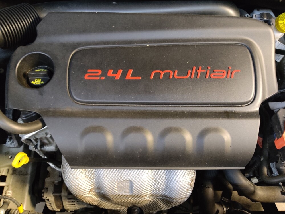 2019 Jeep Renegade in Fayetteville, NC 28304 - 18084006 29