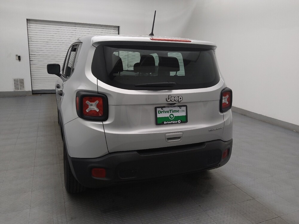 2019 Jeep Renegade in Fayetteville, NC 28304 - 18084006 6