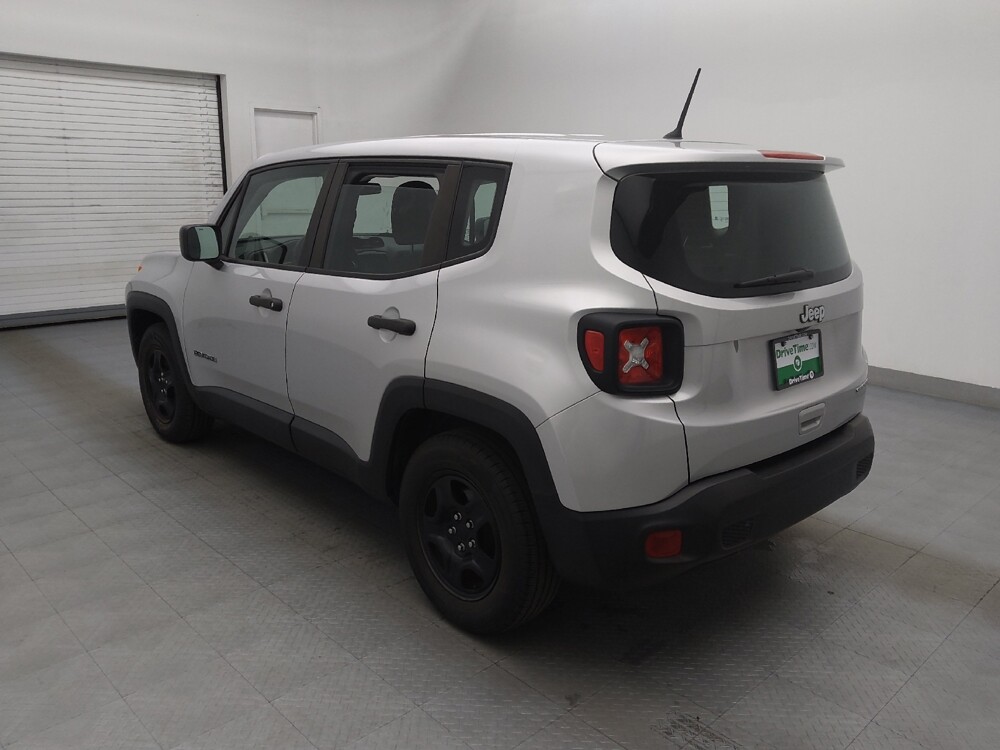 2019 Jeep Renegade in Fayetteville, NC 28304 - 18084006 5