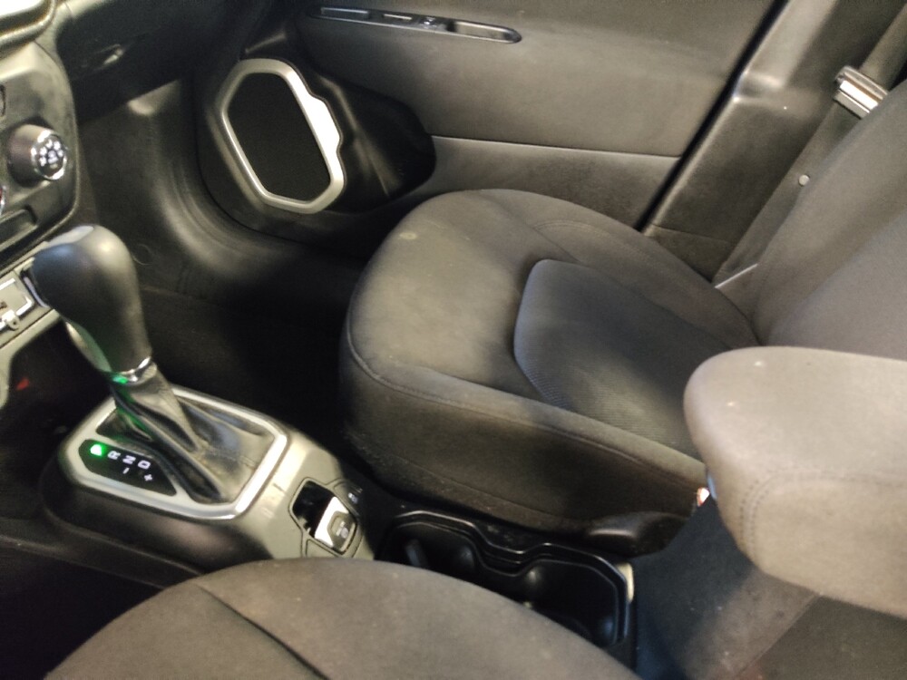 2019 Jeep Renegade in Fayetteville, NC 28304 - 18084006 25