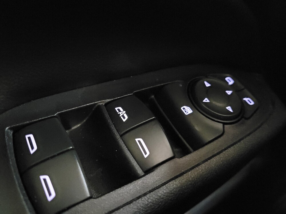 2020 Chevrolet Equinox in Greenville, SC 29607 - 18084014 27