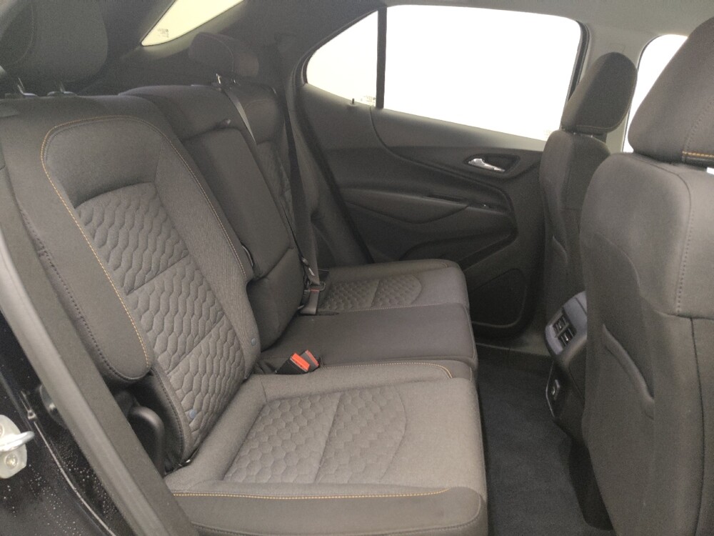 2020 Chevrolet Equinox in Greenville, SC 29607 - 18084014 19