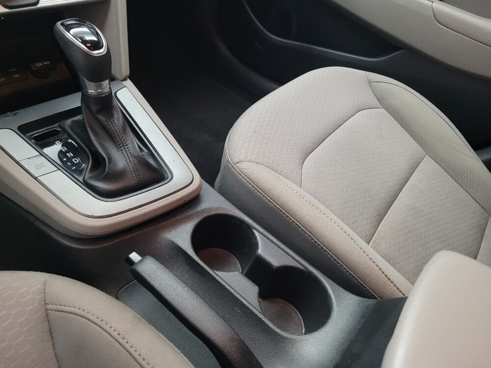 2019 Hyundai Elantra in Madison, TN 37115 - 18084022 26