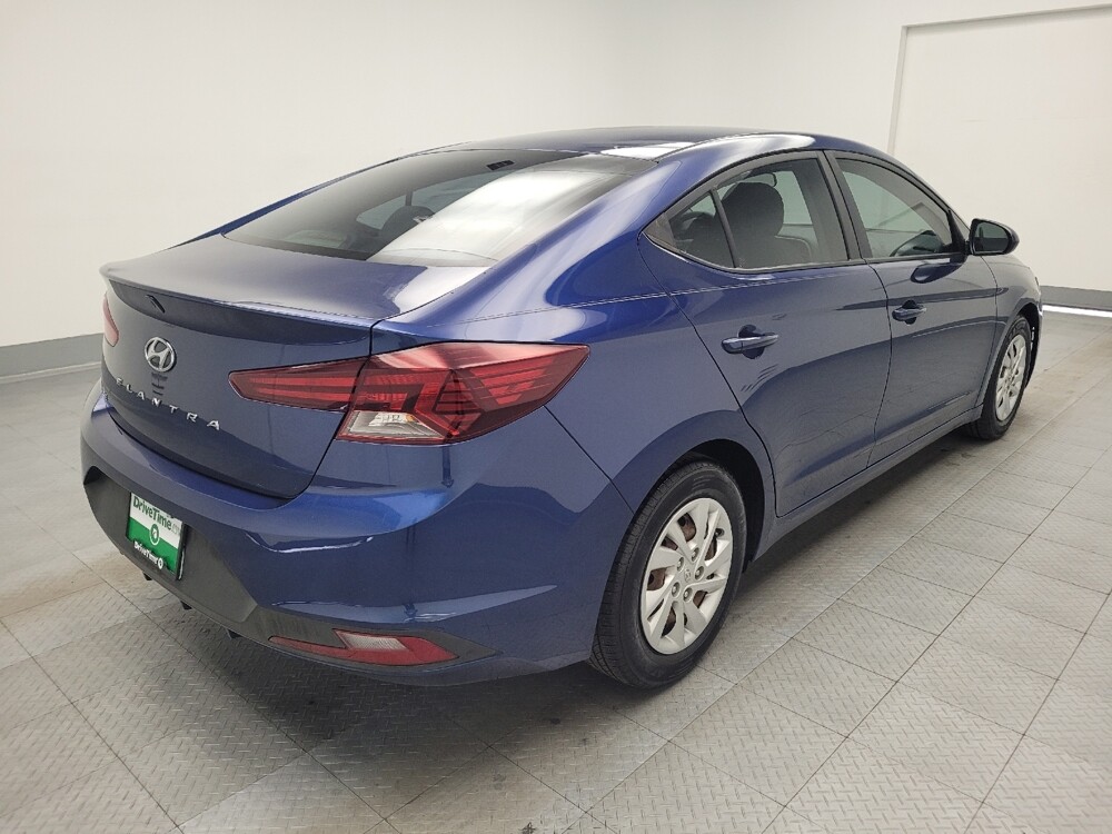 2019 Hyundai Elantra in Madison, TN 37115 - 18084022 9