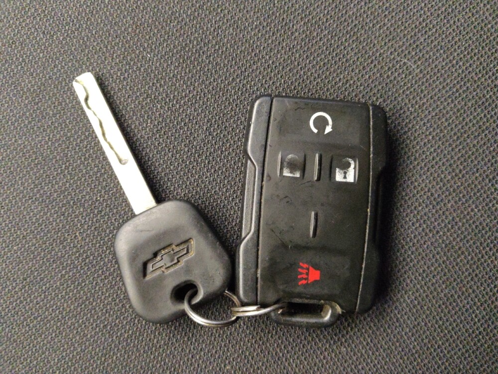 2017 Chevrolet Silverado 1500 in San Antonio, TX 78238 - 18084027 32