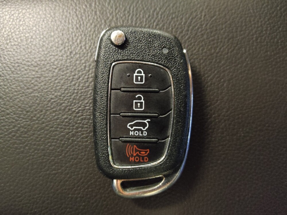 2017 Hyundai Santa Fe in Tyler, TX 75701 - 18084030 32