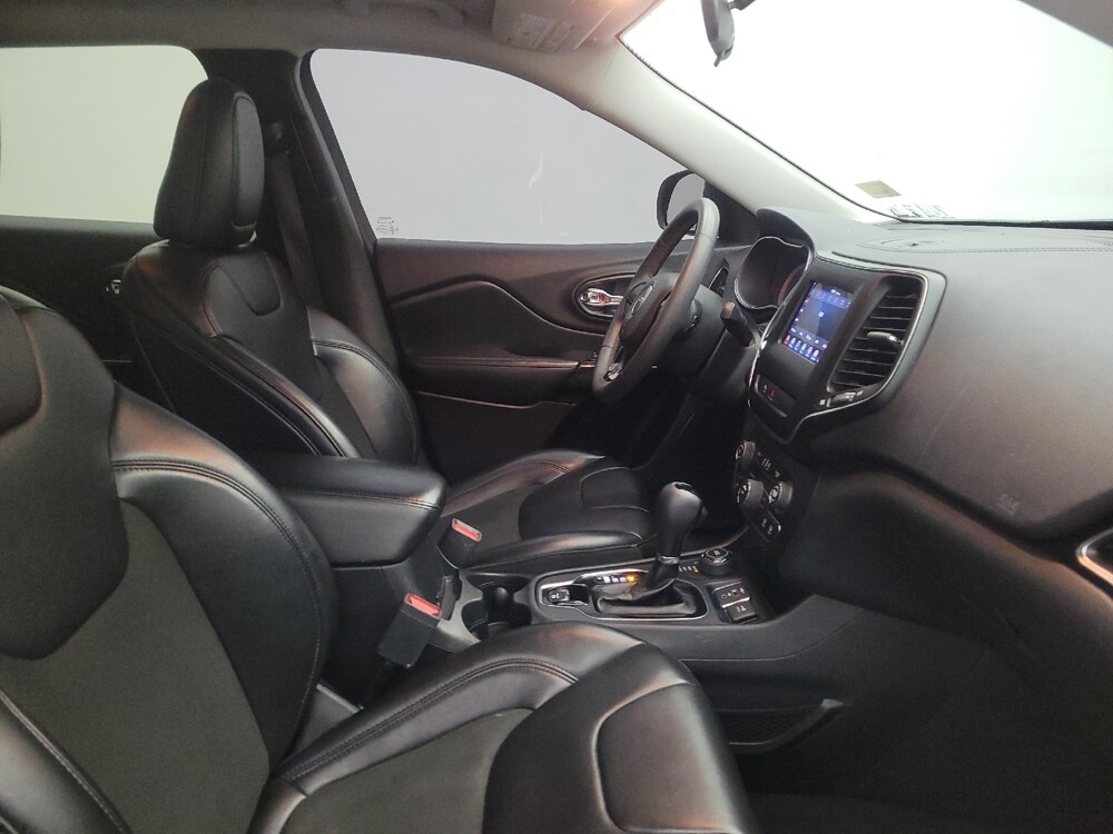 2020 Jeep Cherokee in Maple Heights, OH 44137 - 18084040 21