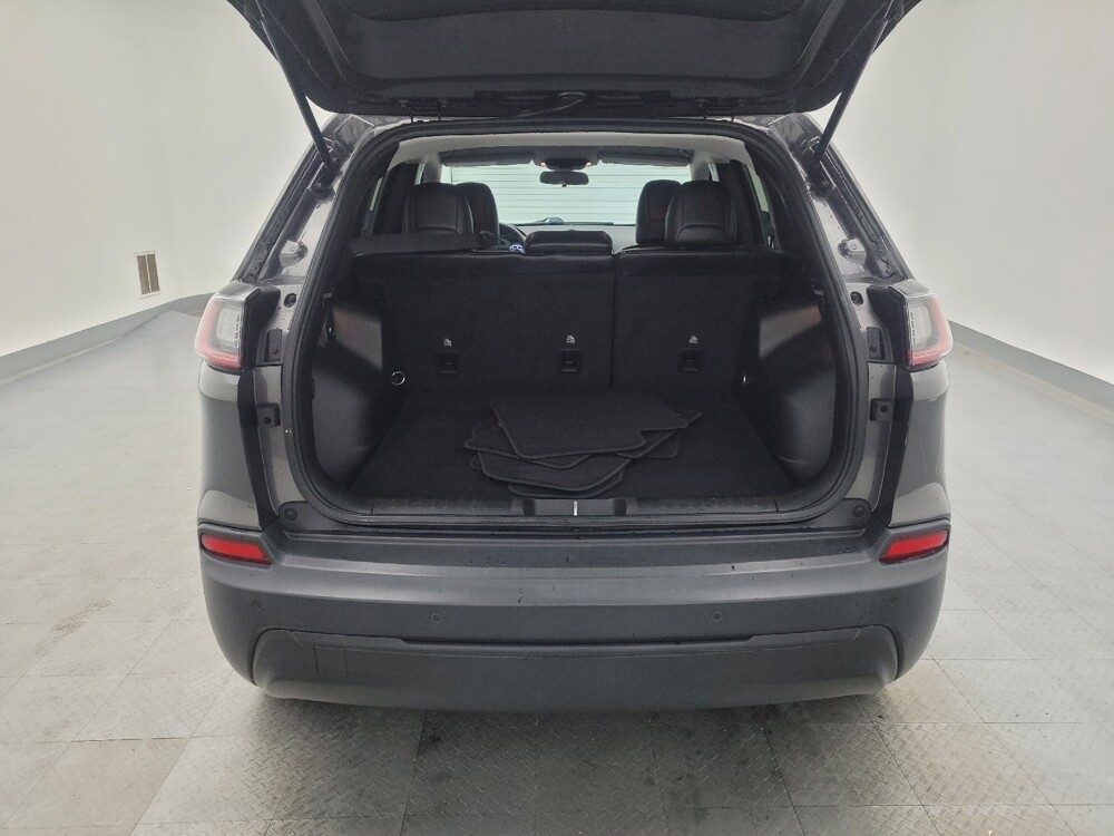 2020 Jeep Cherokee in Maple Heights, OH 44137 - 18084040 29