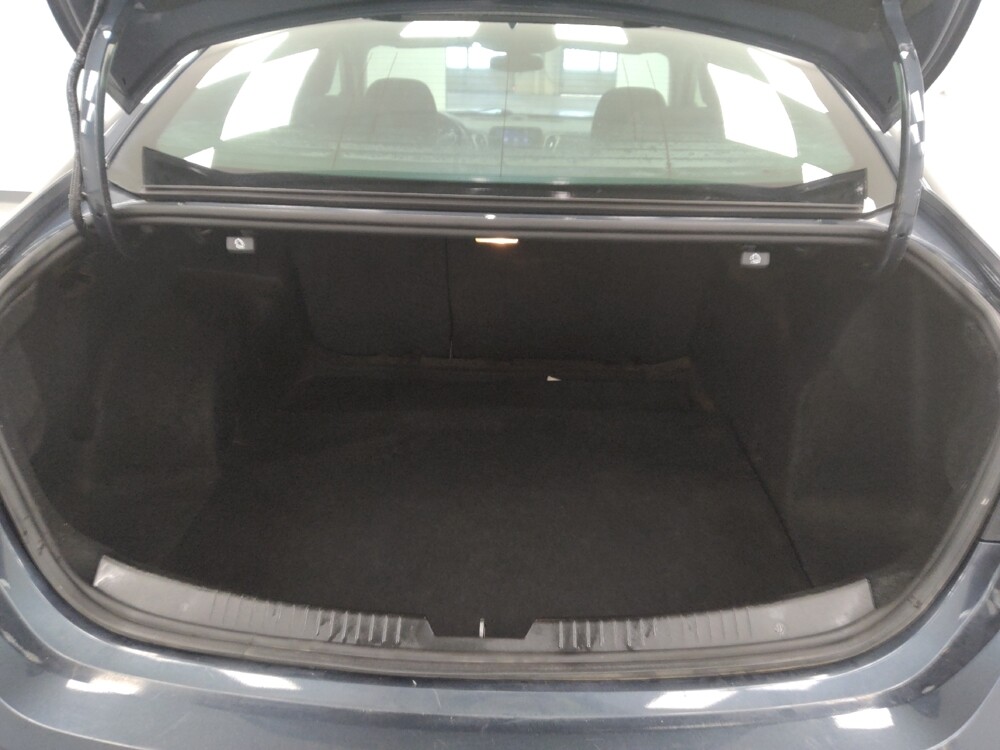 2020 Chevrolet Malibu in St. Louis, MO 63125 - 18084051 29