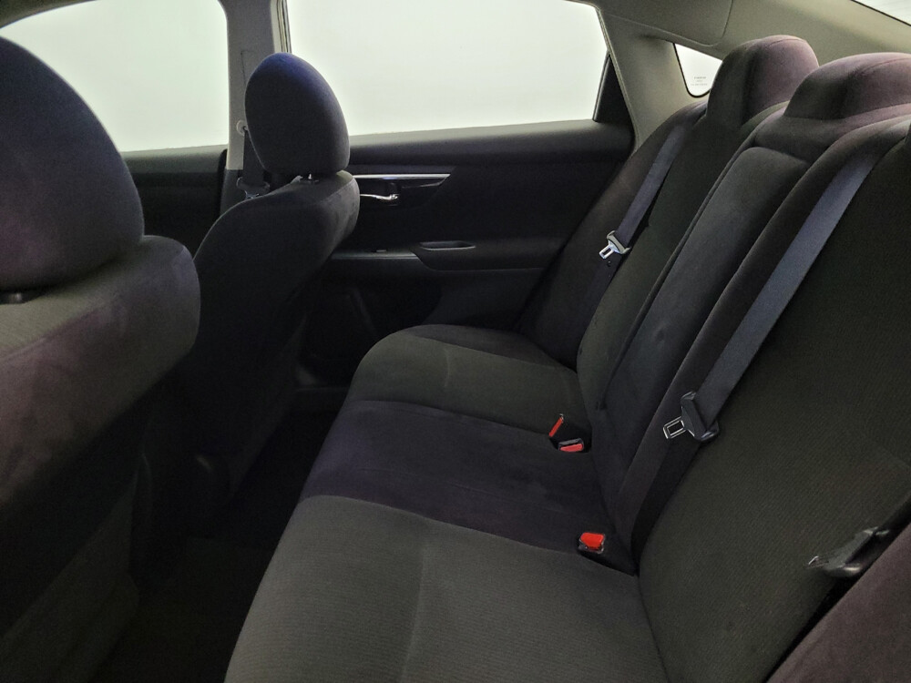 2013 Nissan Altima in Langhorne, PA 19047 - 18084053 18