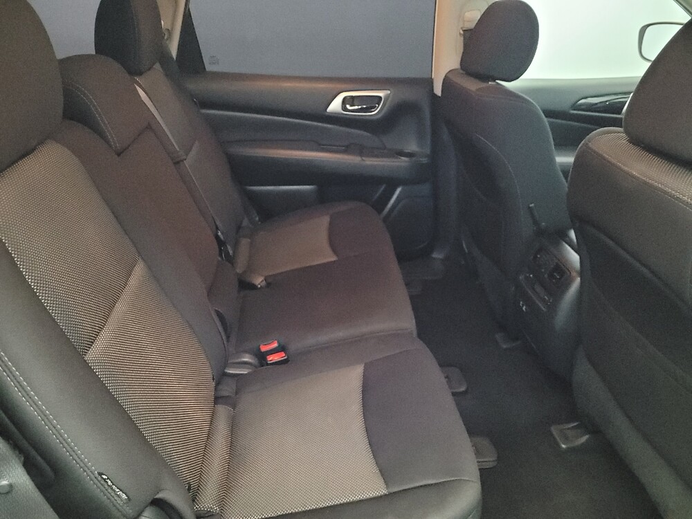 2019 Nissan Pathfinder in New Castle, DE 19720 - 18084057 19