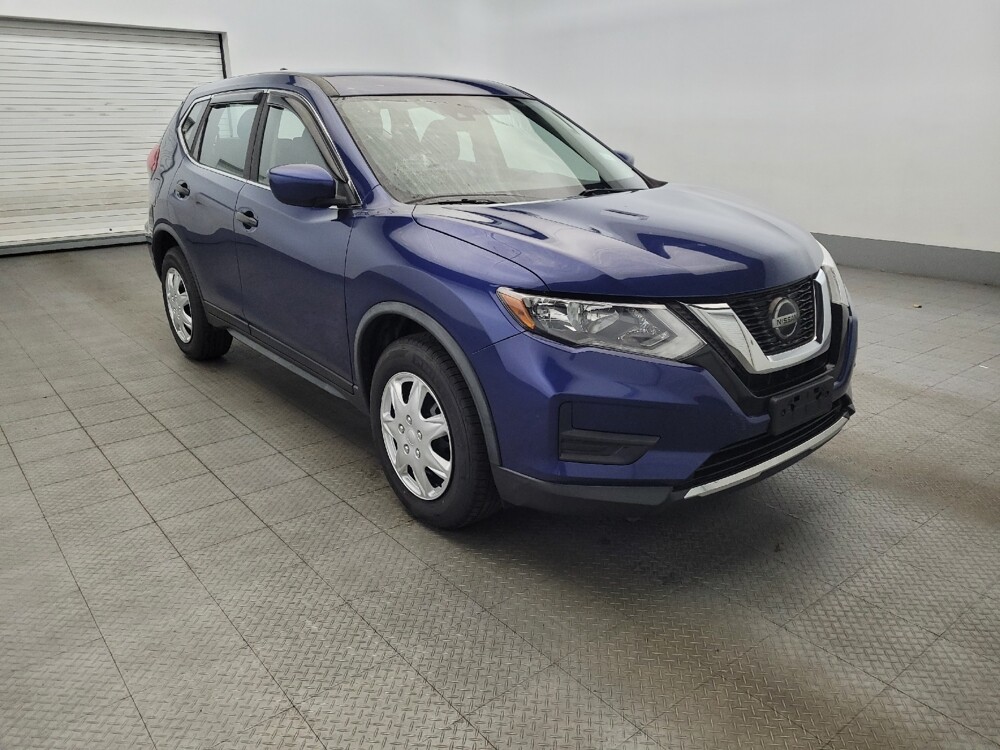 2019 Nissan Rogue in Pittsburgh, PA 15236 - 18084062 13