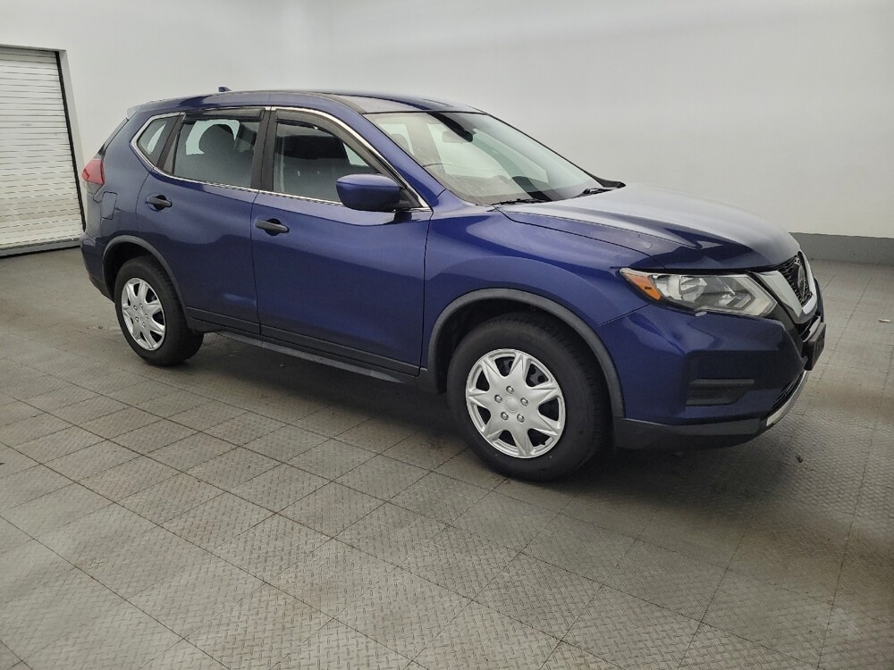 2019 Nissan Rogue in Pittsburgh, PA 15236 - 18084062 11