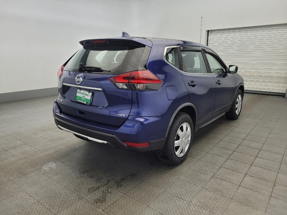 2019 Nissan Rogue in Pittsburgh, PA 15236 - 18084062 9