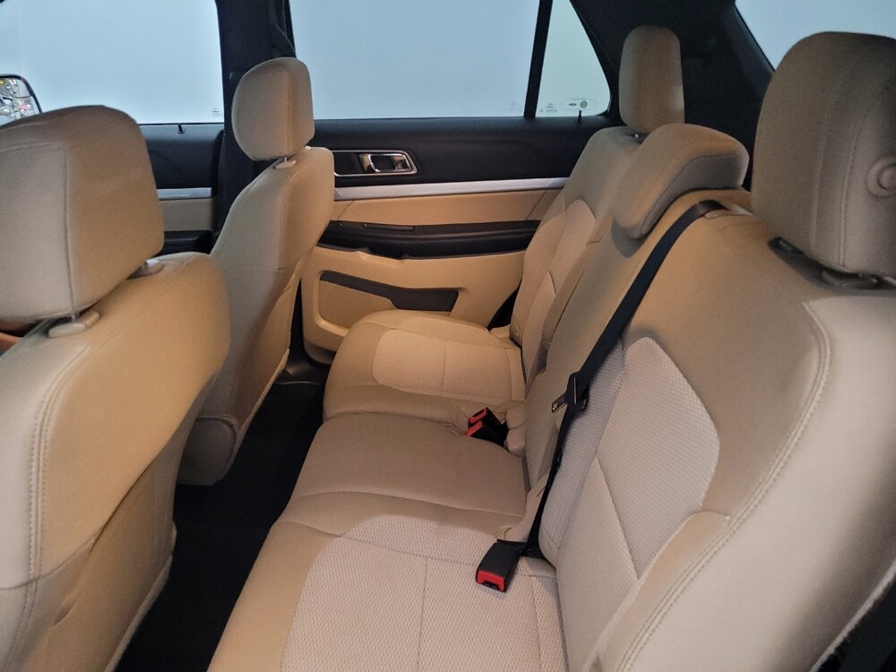 2016 Ford Explorer in Pittsburgh, PA 15237 - 18084064 18