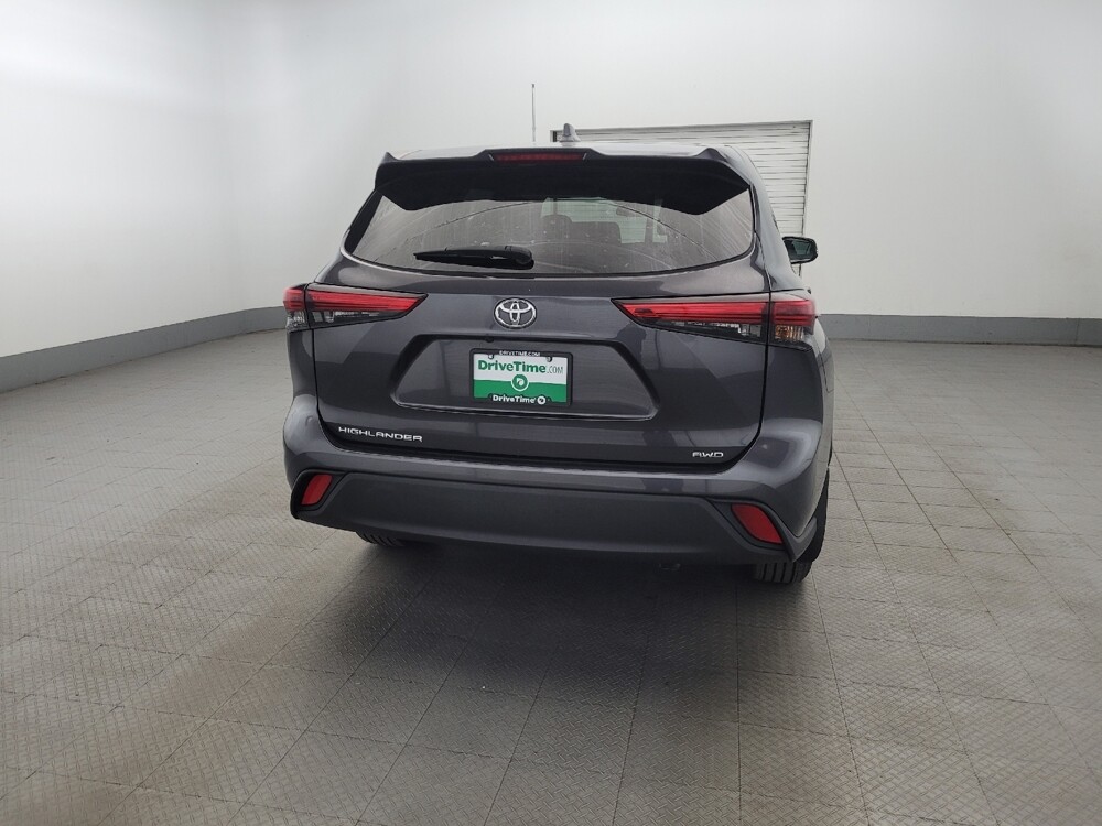 2020 Toyota Highlander in New Castle, DE 19720 - 18084065 7