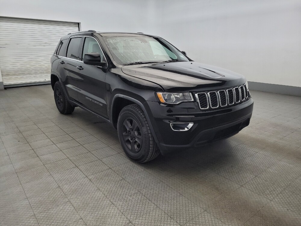 2017 Jeep Grand Cherokee in Pittsburgh, PA 15237 - 18084067 13