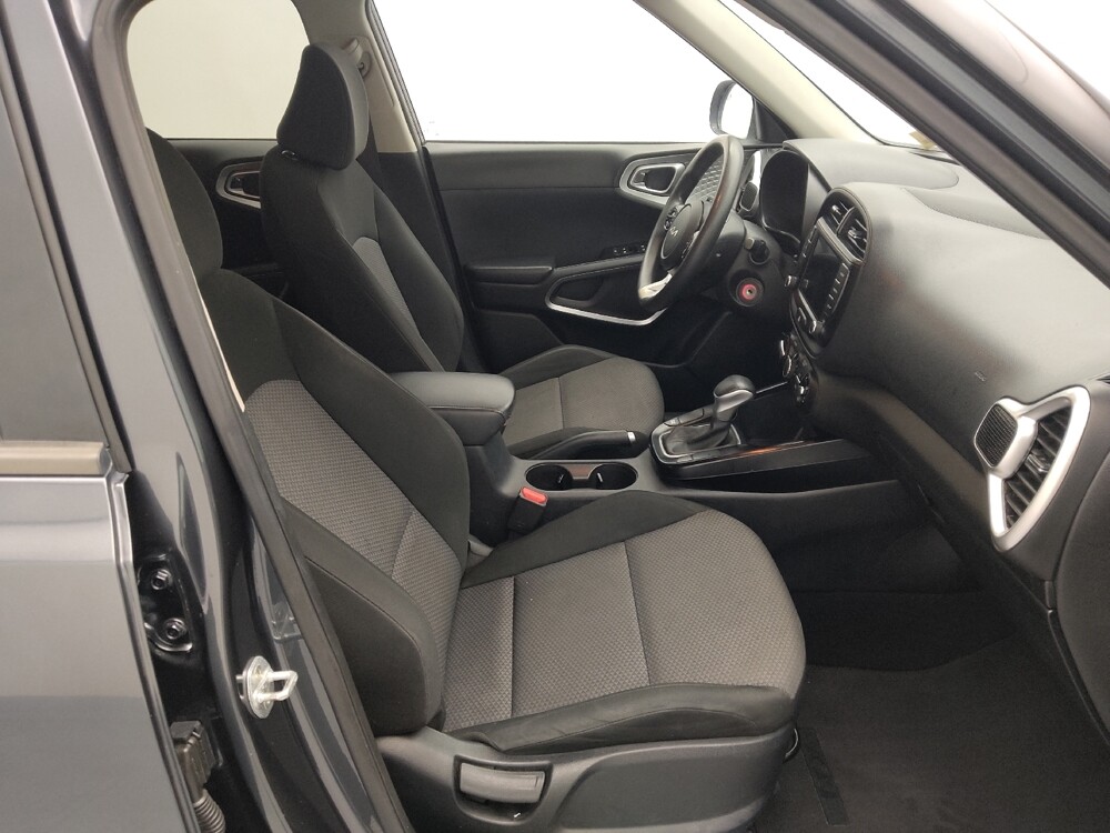2022 Kia Soul in Wichita, KS 67207 - 18084073 21