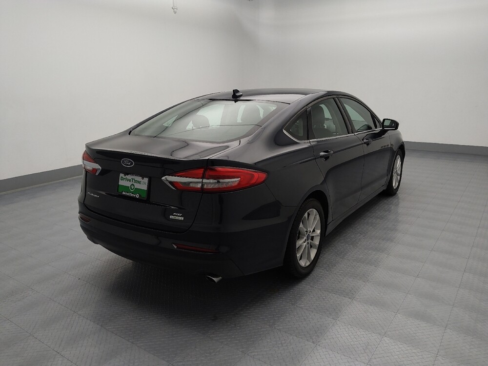 2020 Ford Fusion in Wichita, KS 67207 - 18084074 9