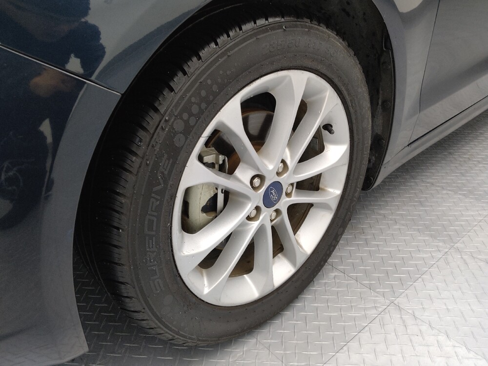 2020 Ford Fusion in Wichita, KS 67207 - 18084074 31