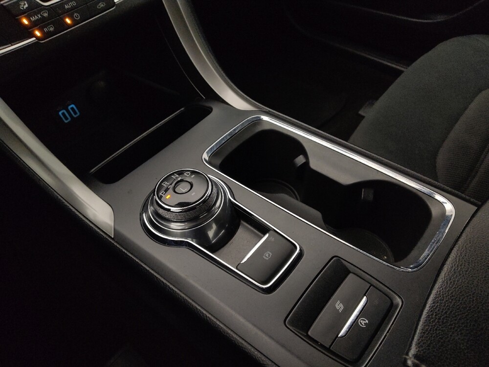 2020 Ford Fusion in Wichita, KS 67207 - 18084074 26